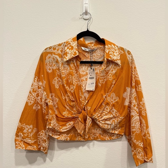 NWT Zara Orange and White Patterned Tie-Front Blouse - Picture 1 of 3